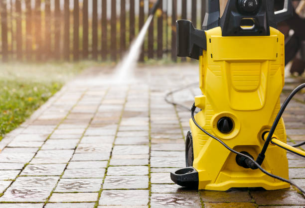 Best Vinyl Siding Pressure Washing in Bonadelle Ranchos, CA